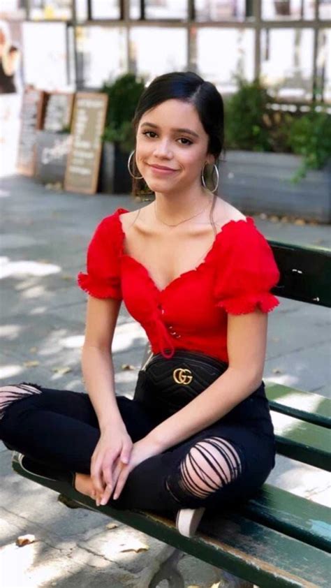 jenna ortega boobs|Jenna Ortegas Take On The Exposed Bra Trend Was Gothic。